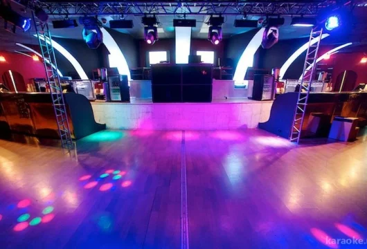 ночной клуб bar disco 90 фото 4 - karaoke.moscow