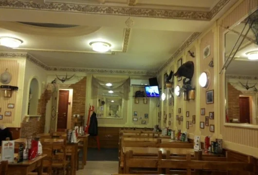 народный бар золотая вобла на сокольнической площади фото 4 - karaoke.moscow
