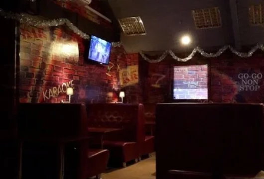 диско-бар стойка лайт фото 4 - karaoke.moscow