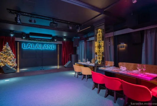 шоу-ресторан & караоке lalaland в оружейном переулке фото 4 - karaoke.moscow