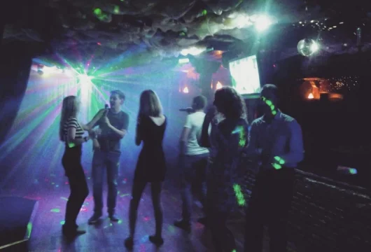 караоке-клуб колесо фортуны фото 1 - karaoke.moscow