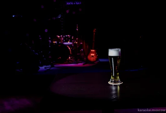 кафе-бар rock-n-bar фото 5 - karaoke.moscow