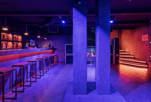 бар и ночной клуб гараж фото 7 - karaoke.moscow