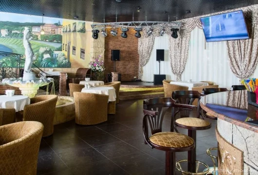ресторан в старом городе фото 1 - karaoke.moscow