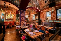 ночной ресторан-бар с живой музыкой bodega фото 2 - karaoke.moscow